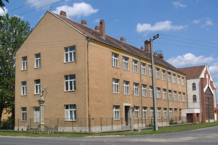 Generációk találkozása a Csukásban