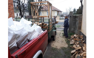 Segítettek, hogy minél többen részesüljenek a karácsony melegéből