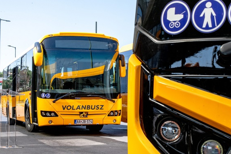 Kapuvár és Csorna vonzáskörzetében is forgalomba álltak az új autóbuszok