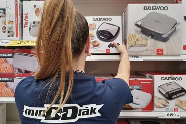 Itt a nyári diákmunka-szezon: a legjobb diákmunkákért most kell lépni