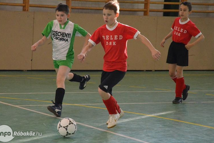 Bozsik program Szanyban