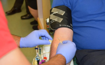 A vérellátás nem megy szünetre!