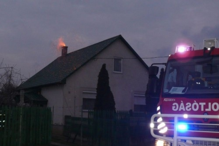 Szikrázott egy kémény Fertőszentmiklóson