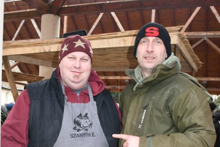 II. Falusi disznóvágás Szanyban.