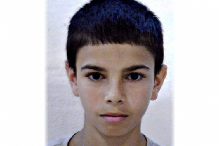 Eltűnt fiút keresnek a rendőrök