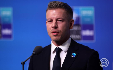 Magyar Péter: sikerült megerősíteni a világ legerősebb politikai és védelmi szövetségének egységét
