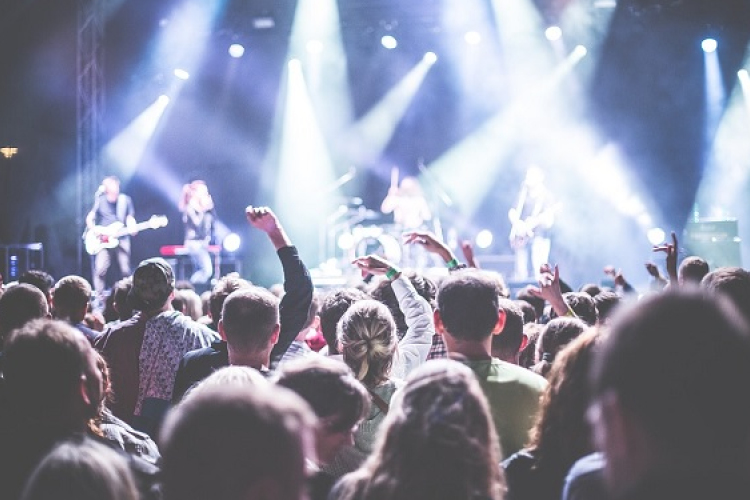 Ha nyár, akkor fesztivál, de ott is ügyeljünk a biztonságra