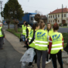 Szemetet szedtek a szilsárkányiak a Föld Napja alkalmából