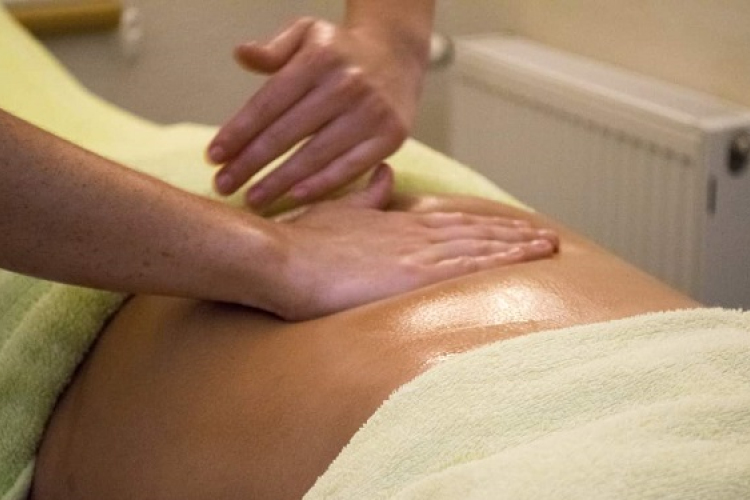 Miért fáj jobban a derék karácsony előtt?