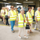 A  nyugdíjas dolgozók látogatása Szanyban az Interfa Bútoripari kft-nél. (2026. 05.28.)
