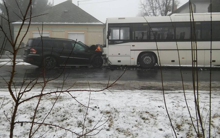 Két súlyos baleset is történt ma reggel a térségünkben