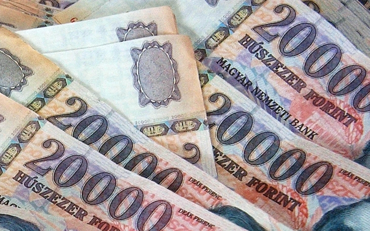 Több mint kétszázezer diákot várnak a pénz és vállalkozói témahétre
