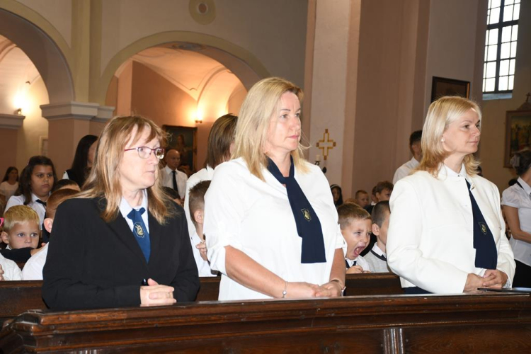 Veni Sancte szentmisével nyitották meg az új tanévet Szanyban