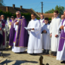 Ács Lajos győri székesegyházi kanonok, nyugalmazott plébános temetése Szanyban