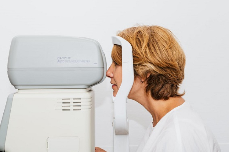 Szemhéjplasztika a konzultáció előtt