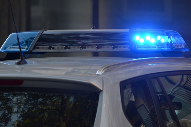 Vádat emeltek az élettársát meggyilkoló dávodi nő ellen