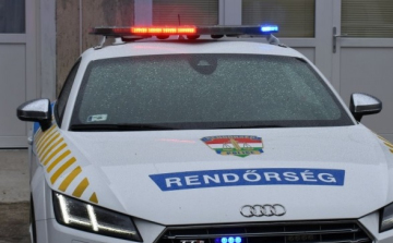 A rendőrök drogot találtak a fiataloknál Csornán