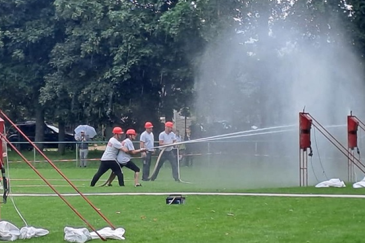 Idén is összemérték a tudásukat a Rábaköz önkéntes tűzoltó egyesületei