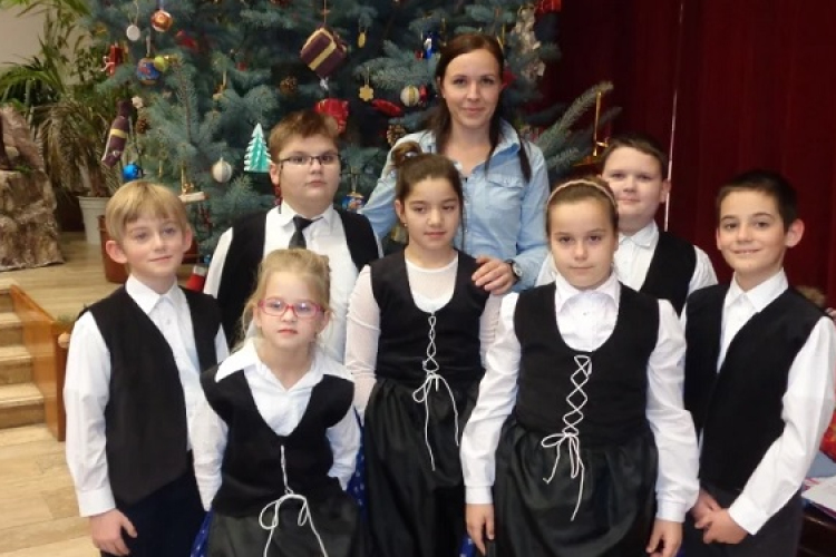 Németül szavaltak a győrsövényházi gyerekek