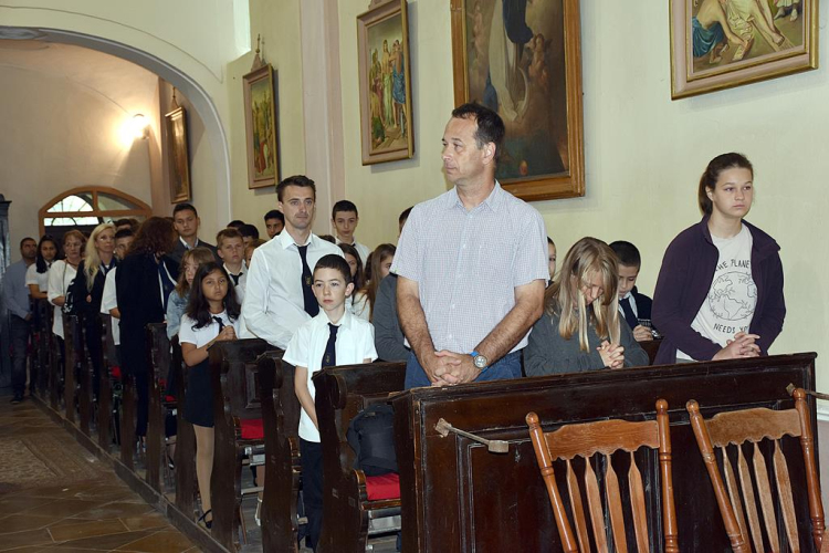 Veni Sancte tanévnyitó szentmise a szanyi Szent Anna Katolikus Általános Iskola és Óvodában