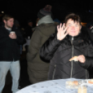 Karácsonyi vásár a szanyi templom melletti vásártéren.