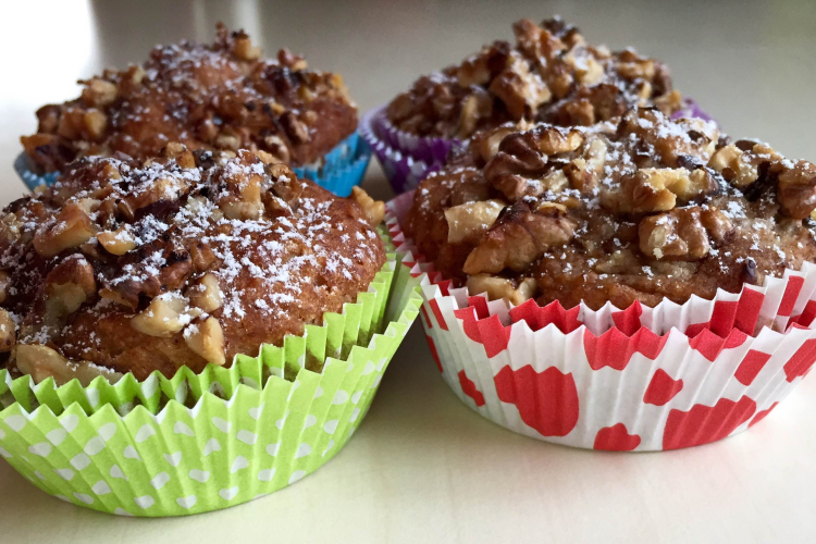 Almás-diós muffin glutén, tej-és cukormentesen