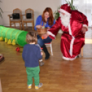 Meglátogatta a szanyi babákat a Mikulás