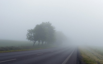Köd miatt figyelmeztető előrejelzést adott ki az Országos Meteorológiai Szolgálat