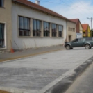 Személygépkocsi parkolók épültek Szanyban
