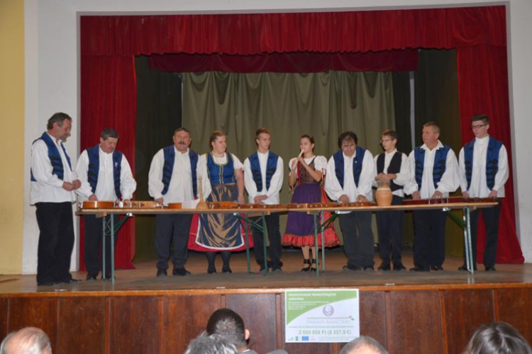 Kulturális találkozó Szanyban